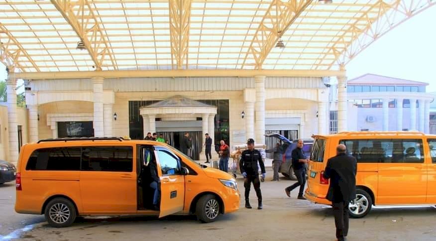 وزارة المواصلات: إضراب المركبات العمومية في استراحة أريحا انتهى وجارٍ متابعة مطالب السائقين