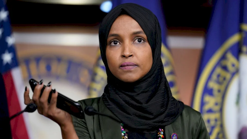 Attack with Unknown Substance Interrupts Speech of U.S. Congresswoman Ilhan Omar (Video)