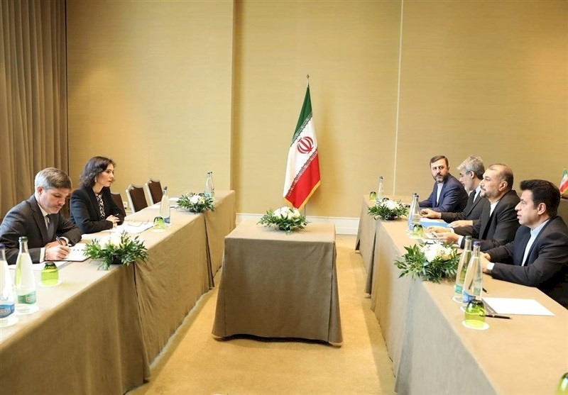 إيران تعرب عن استعدادها لتبادل سجناء مع بلجيكا