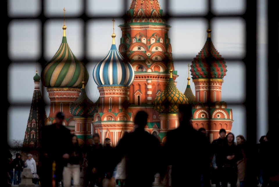 الاتحاد الأوروبي يتعثر في بحثه عن أصول المليارديرات الروس المُخبأة
