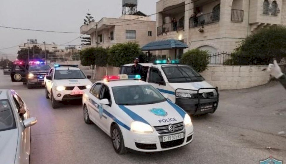 الشرطة: هروب 6 سجناء من مركز توقيف "القلعة" في الخليل