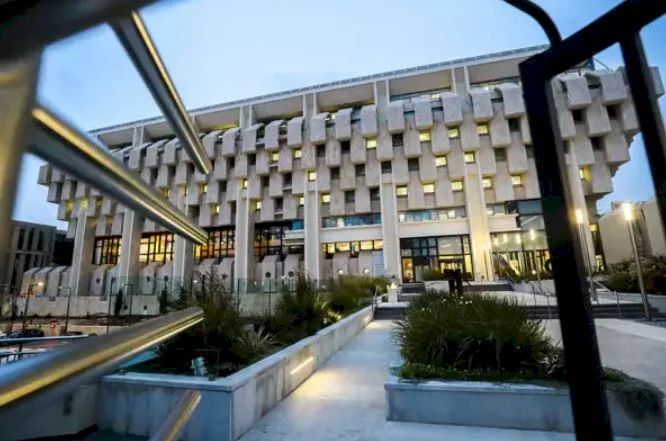 Israel's Bank Keeps Interest Rate at 4.5% for the 14th Consecutive Time