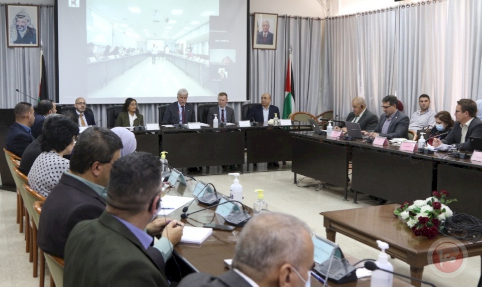 "التربية" تعقد الاجتماع الخاص بالمجموعة القطاعية لقطاع التعليم
