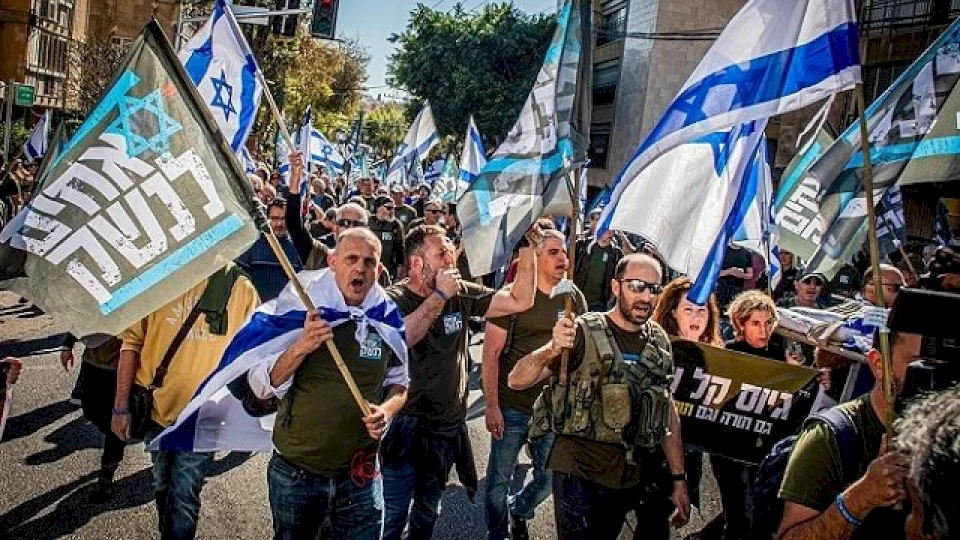 تظاهرات في تل أبيب للمطالبة بصفقة تبادل فورية (فيديو)