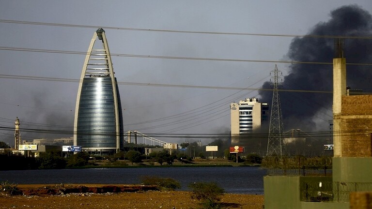 الدوحة وعواصم عربية تدين اقتحام السفارة القطرية في السودان