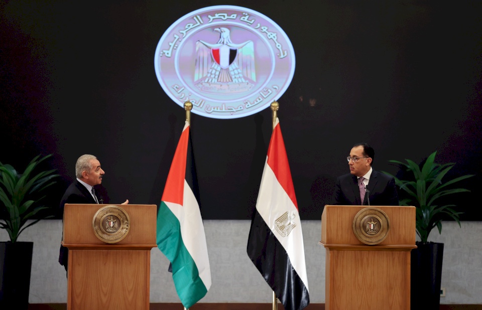 فلسطين ومصر توقعان بروتوكولات لتعزيز العلاقات الثنائية