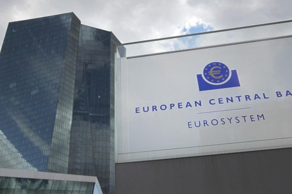 المركزي الأوروبي: يجب أن ترتفع أسعار الفائدة بقدر أكبر