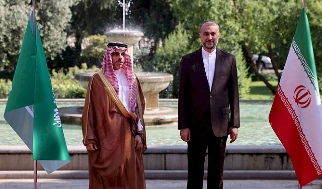 لأول مرة منذ 17 عاماً.. وزير الخارجية السعودي يصل إيران