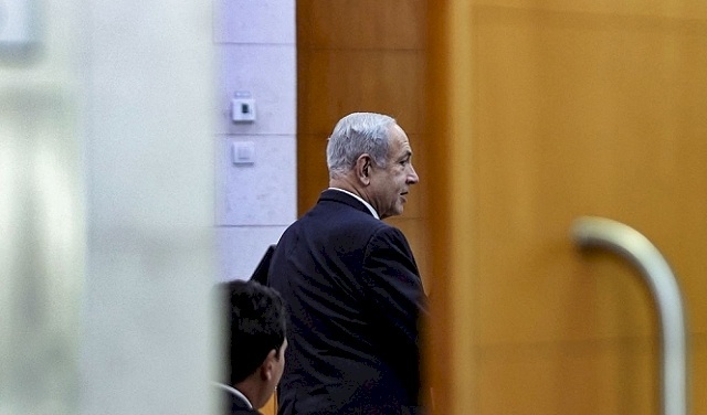 العليا الإسرائيلية تقرر النظر في التماس بعزل نتنياهو