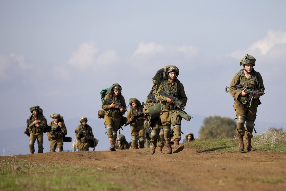 جنرال إسرائيلي: جاهزون لمهاجمة حزب الله حتى لو كانت الليلة