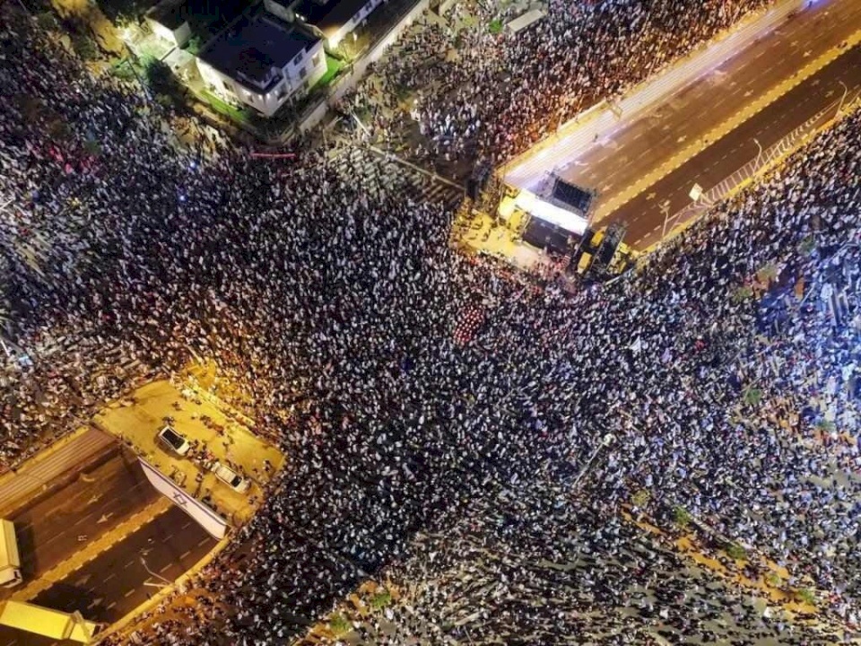 تجدد التظاهرات ضد حكومة نتنياهو للأسبوع الـ33 على التوالي