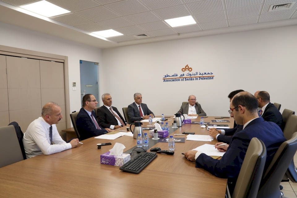 مجلس إدارة جمعية البنوك يناقش عدة قضايا مصرفية