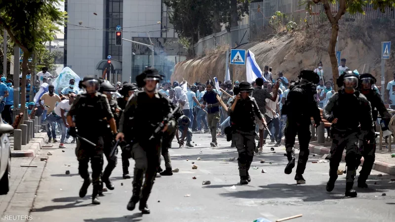 الشرطة الإسرائيلية تنقل 52 إريترياً للاعتقال الإداري بعد مواجهات تل أبيب