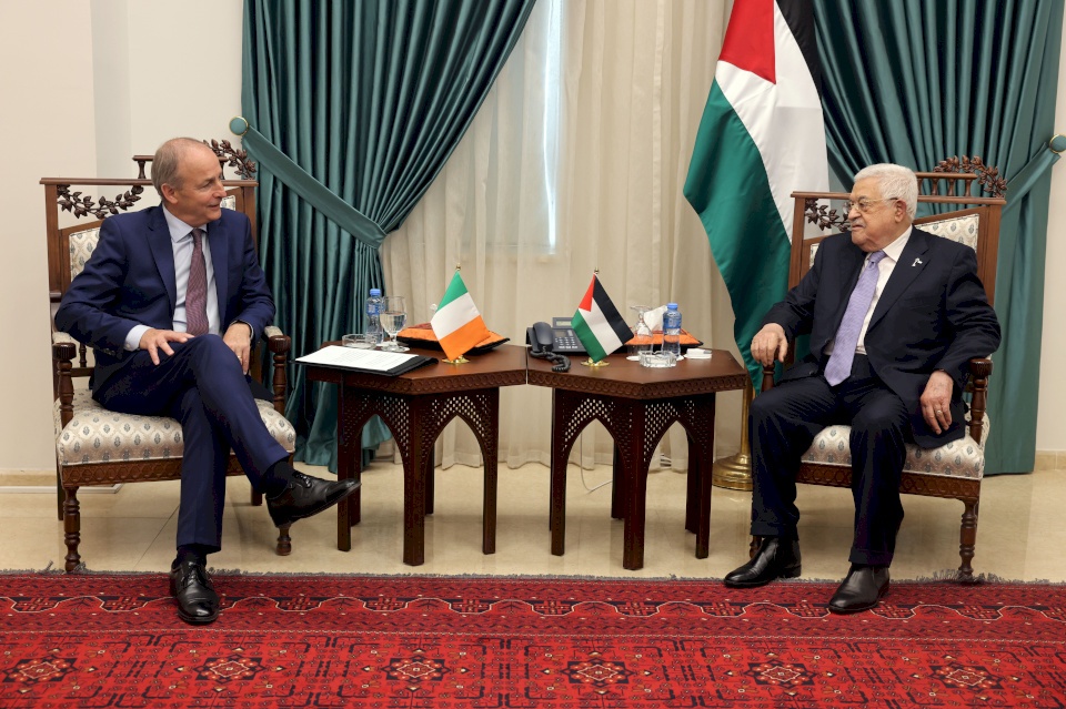 الرئيس عباس لوزير خارجية إيرلندا: إرهاب المستوطنين يتطلب تدخلاً دوليا فاعلاً