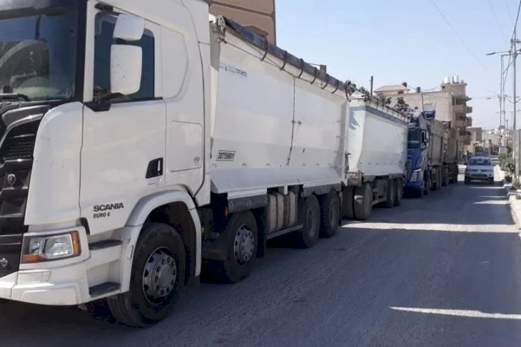 من أصل 6600.. 986 شاحنة مساعدات تدخل إلى قطاع غزة منذ وقف الحرب