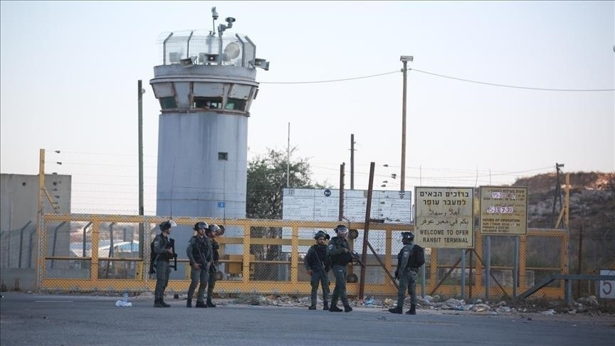 الاحتلال يفرض إغلاقاً على الضفة ومعابر غزة بدءاً من الجمعة