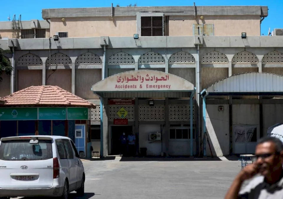 مستشفى غزة الأوروبي يخرج عن الخدمة بعد الاستهدافات الأخيرة