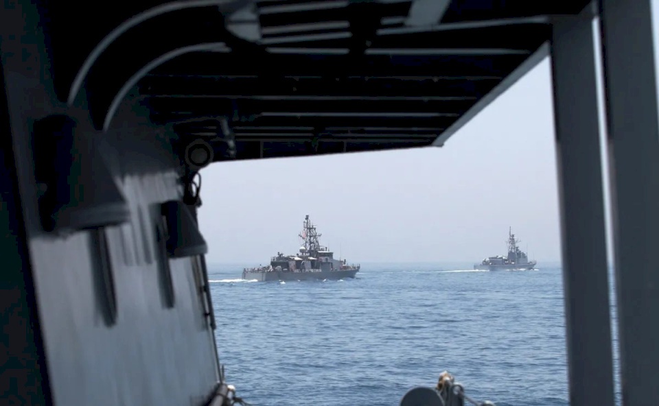 الهند تنشر قوة بحرية غير مسبوقة قرب البحر الأحمر