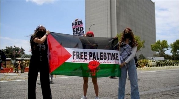 مظاهرة حاشدة في نيويورك ضد عمدة المدينة لدعمه دولة الاحتلال ونصرة لفلسطين
