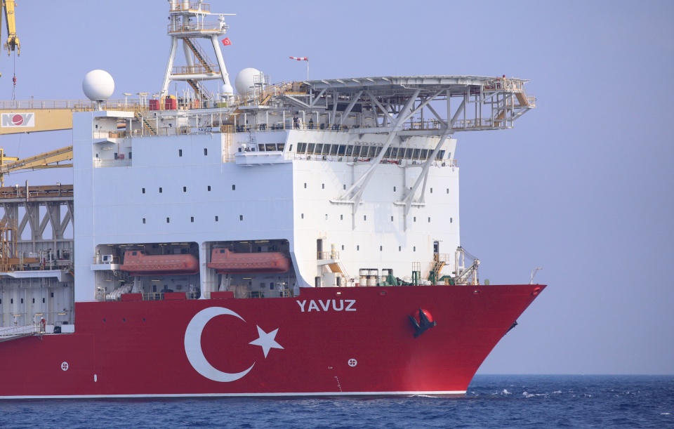 تركيا تُسعف إسرائيل: شحنة خضار وفواكه لسد العجز