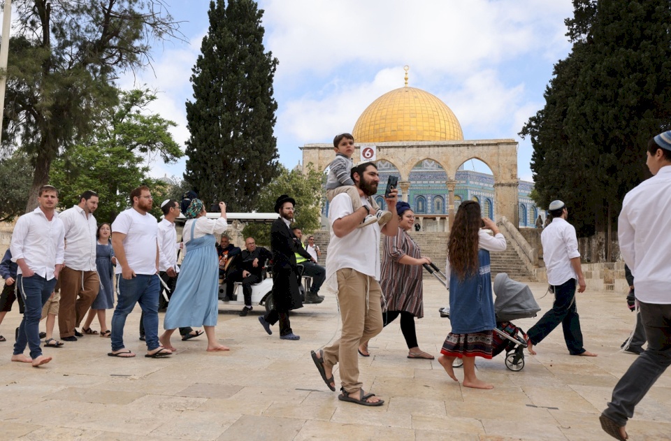 "جماعات الهيكل" تدعو لاقتحام واسع للأقصى غداً