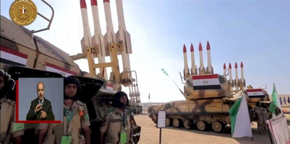 الجيش المصري يستعرض قوته بالأسلحة الروسية في ذكرى حرب اكتوبر ويذكر بصاروخ أغرق "إيلات"