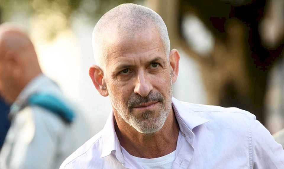 وزراء وأعضاء كنيست يطالبون "الشاباك" بتسليح المستوطنين بالضفة