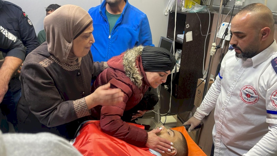  استشهاد طفل برصاص الاحتلال في مدينة البيرة