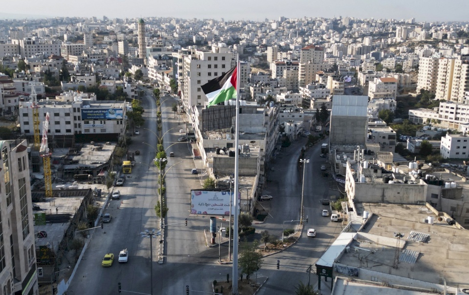 خبير اقتصادي: الضفة الغربية قد تنفجر في يناير