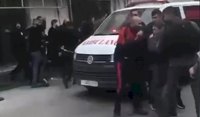 فيديو| إصابة شاب برصاص الاحتلال في برطعة بزعم الدهس