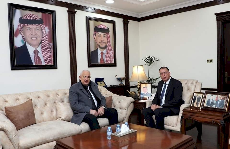  وزير الداخلية يلتقي نظيره الأردني لبحث سبل التعاون المشترك