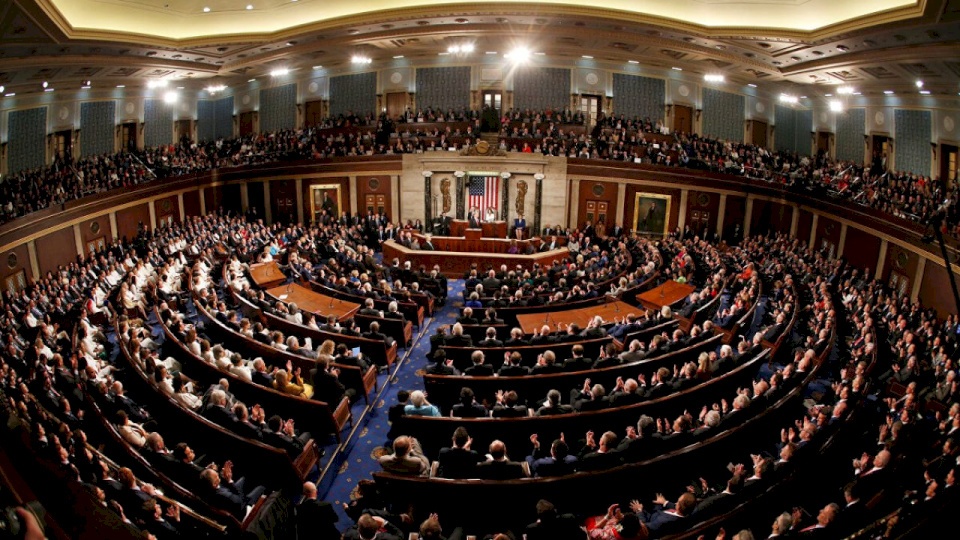 "الشيوخ الأمريكي" يتجه لإقرار حزمة مساعدات لأوكرانيا وإسرائيل وتايوان