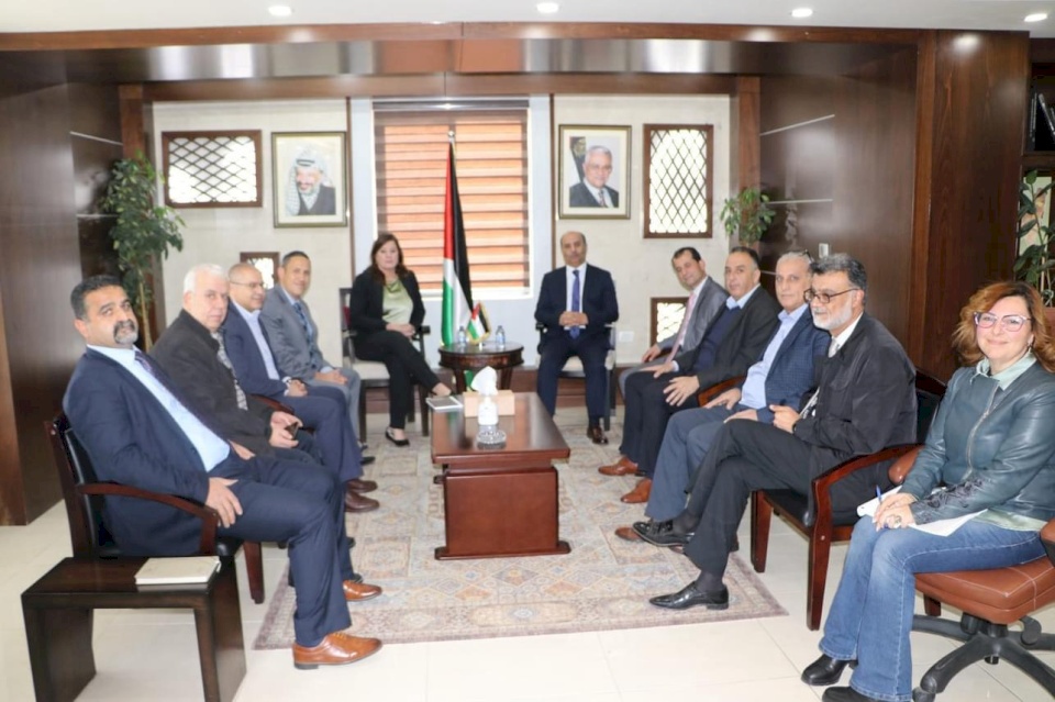وزير الزراعة يلتقي ممثلة بعثة الوكالة الأمريكية للتنمية الدولية