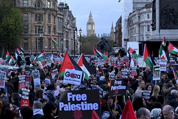  تظاهرات في مدن وعواصم أوروبية تنديدا بالعدوان على قطاع غزة