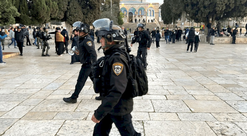 شرطة الاحتلال تقترح نشر قوة دائمة بساحة المسجد الأقصى برمضان