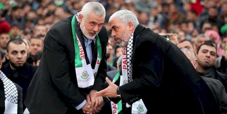 "وول ستريت جورنال": السنوار يتواصل مع بعض قادة حماس بعد انقطاع طويل