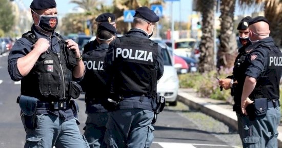 فيديو: السلطات الإيطالية تعتقل 3 فلسطينيين بتهمة "التخطيط لهجمات"