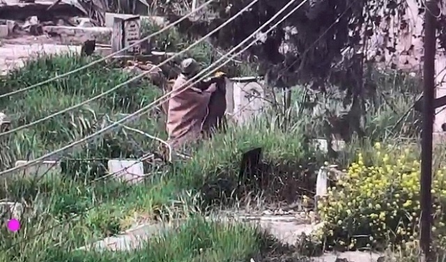  فيديو: استشهاد منفذ عملية إطلاق النار في الخليل