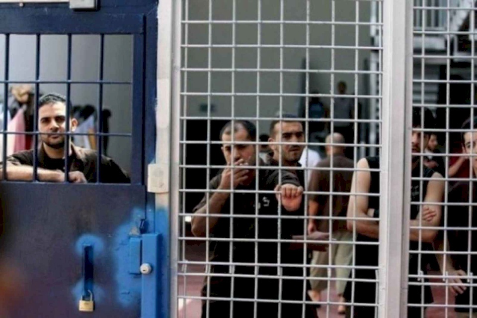 استشهاد المعتقل جمعة أبو غنيمة من النقب في سجون الاحتلال
