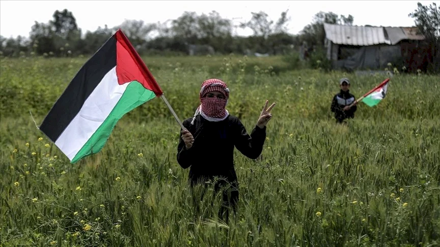 عدد الفلسطينيين في العالم 15.2 مليون نسمة