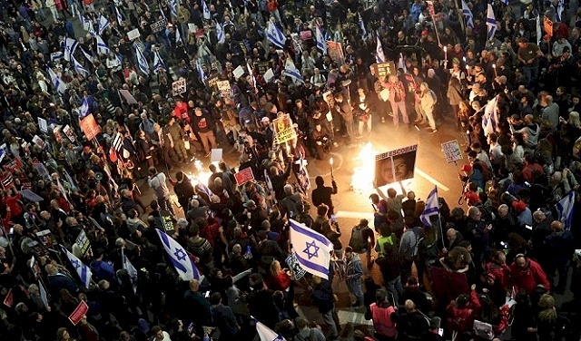 تجدد الاحتجاجات المطالبة برحيل حكومة نتنياهو وصفقة تبادل أسرى