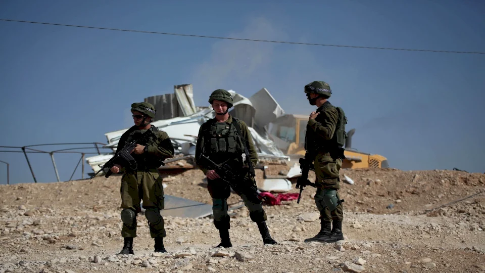 Rapport : L'occupation a ciblé plus de 11 200 dunums en Cisjordanie en 2025