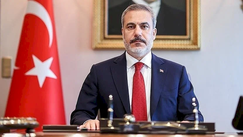 وزير خارجية تركيا يدعو لوقف العدوان الإسرائيلي على غزة والمنطقة