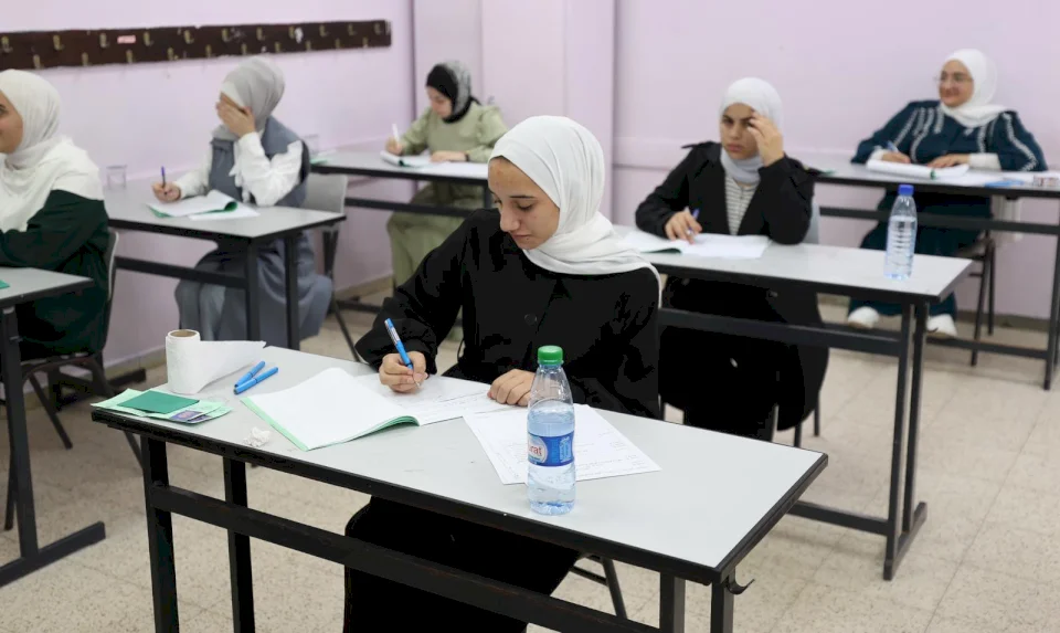 نحو 46 ألف طالب وطالبة يتقدمون لامتحان الثانوية العامة وسط ظروف صعبة