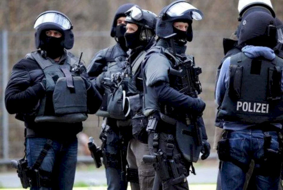 ألمانيا تعتقل 3 أشخاص يُشتبه في انتمائهم ﻟ«حماس»