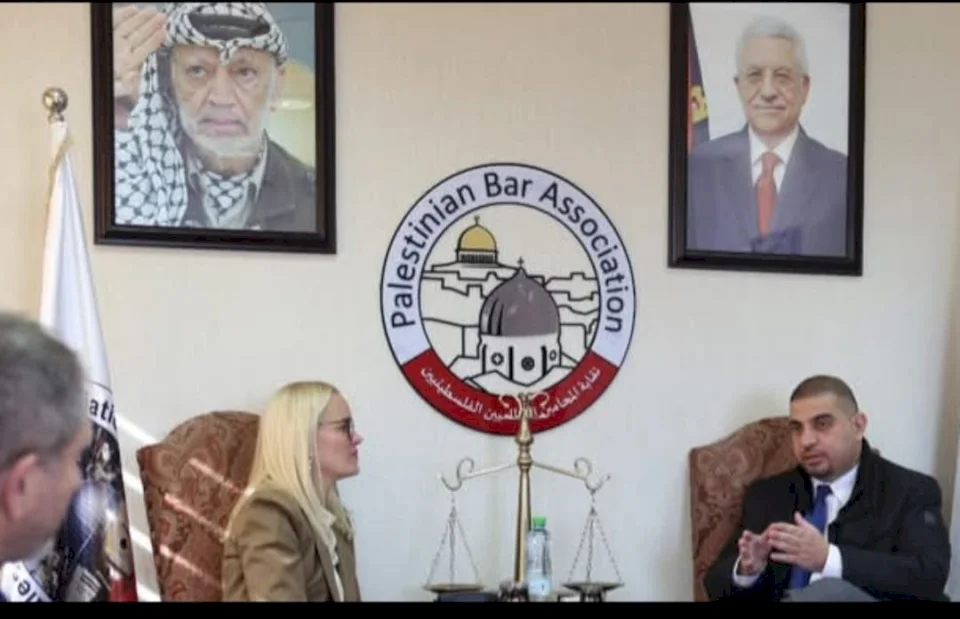 نقيب المحامين الفلسطينيين يستقبل رئيسة بعثة الشرطة الأوروبية في فلسطين