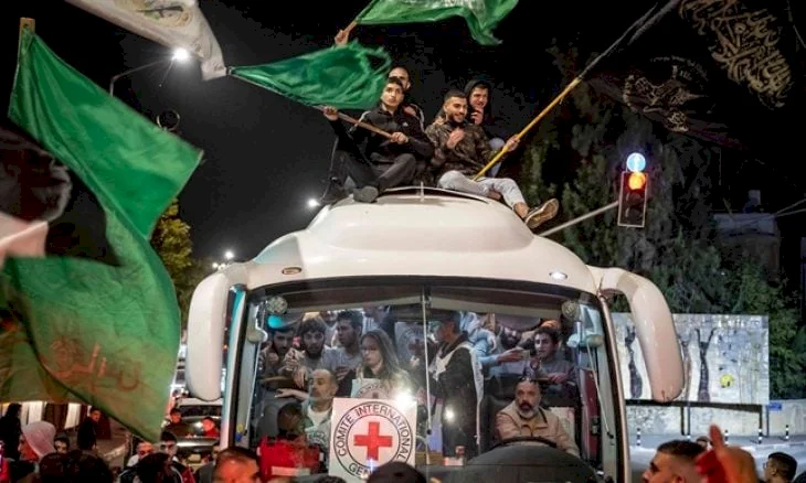 واللا: حماس تريد الإفراج عن جميع أسرى المؤبدات ضمن المرحلة الثانية من صفقة التبادل