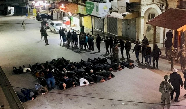 حملة اعتقالات واسعة في عزون: الاحتلال يحوّل منزلاً إلى ثكنة عسكرية