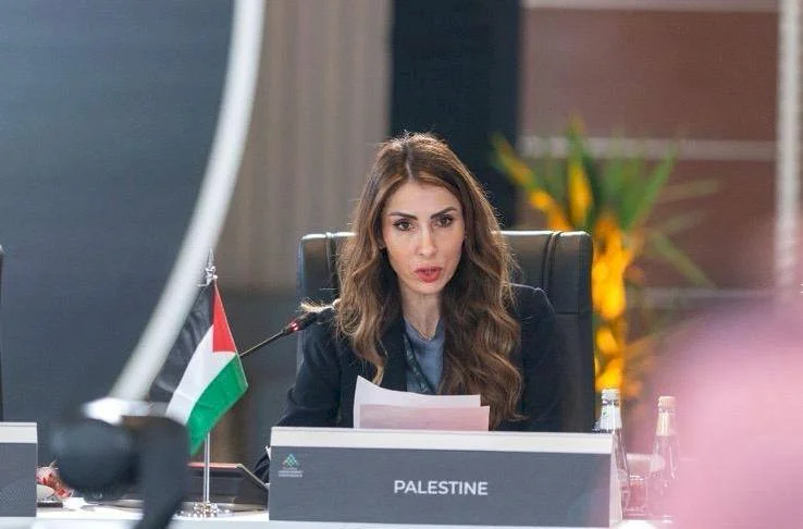 وزيرة العمل تؤكد أهمية دعم العمال الفلسطينيين وتعزيز صمودهم