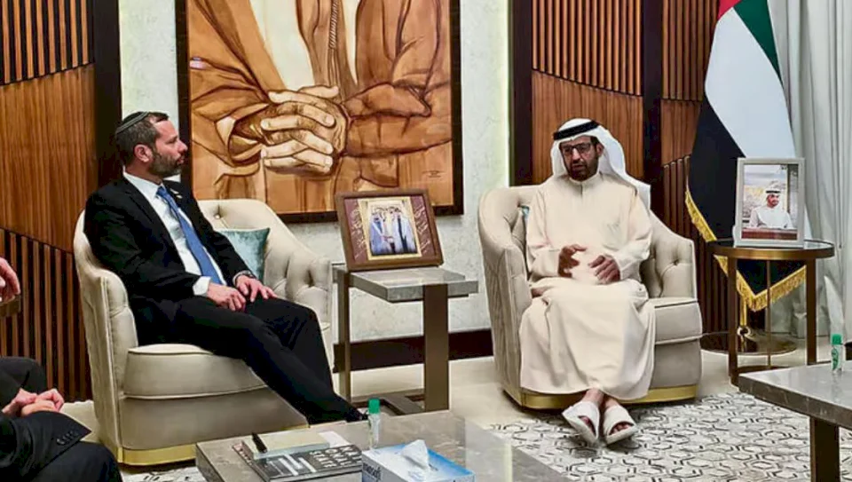يديعوت أحرونوت تكشف عن خطة خطيرة تدعمها الإمارات لتكثيف الاستيطان بالضفة وتفكيك السلطة الفلسطينية
